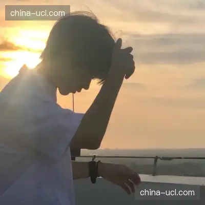 杨德文